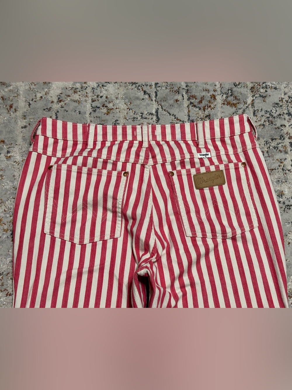 Wrangler Wanderer Pink striped Flare Jeans High Rise size 33 x 30 - Picture 11 of 14